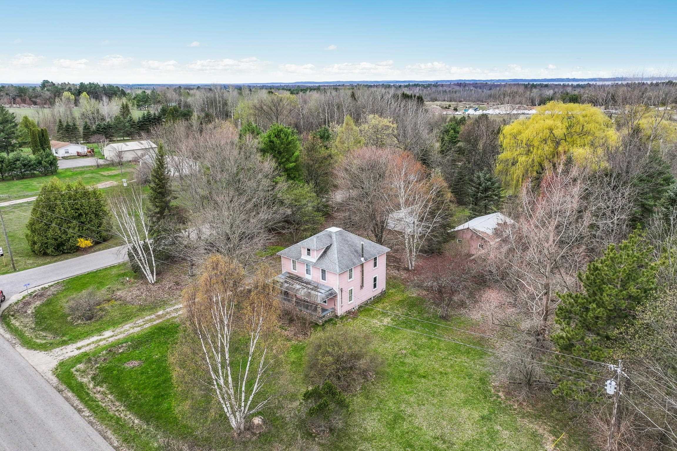 5360 Quarterline Road