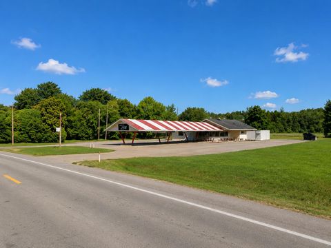 28102 M-152 Silver Creek Township MI 49047