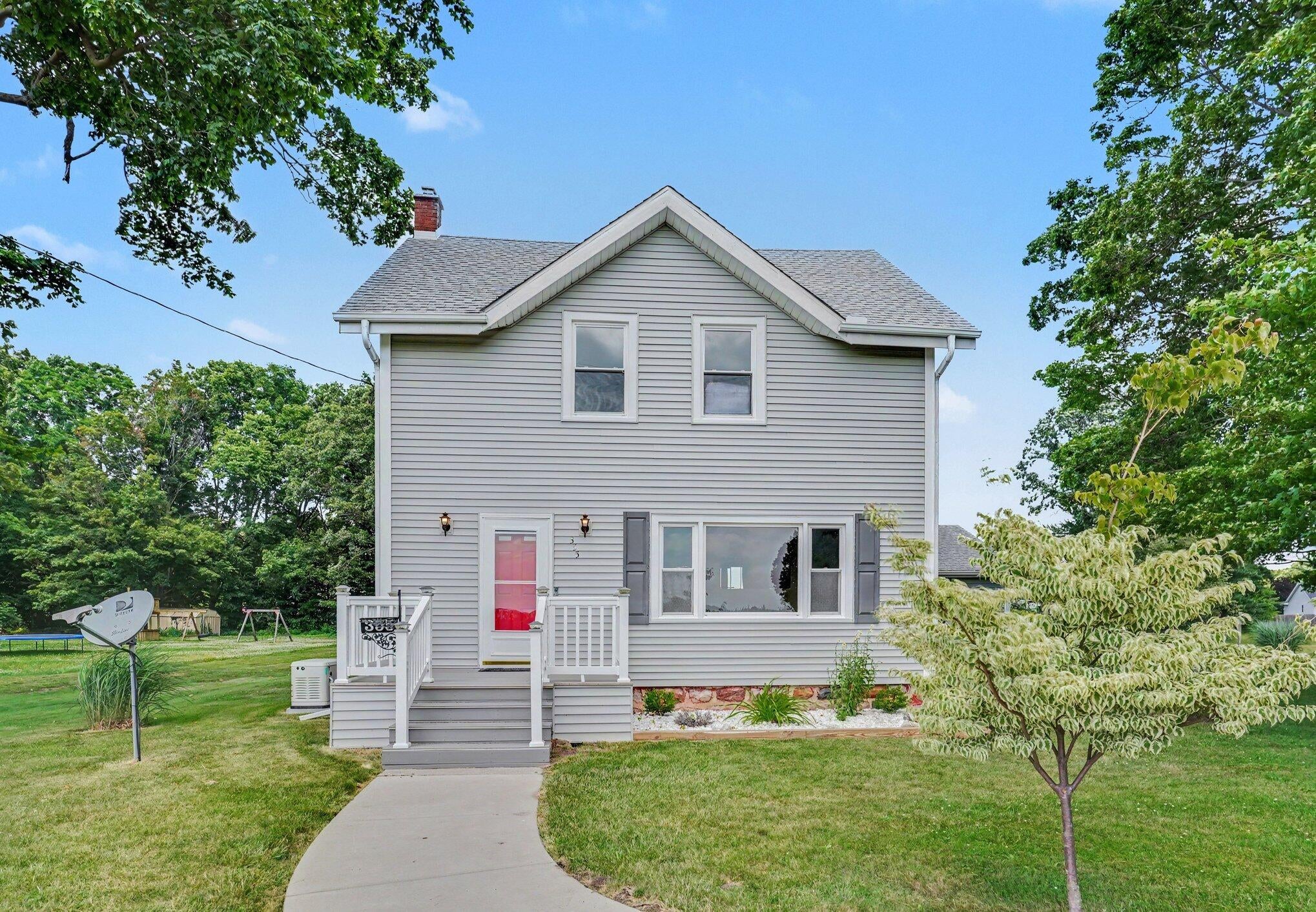 355 E Maple Street
