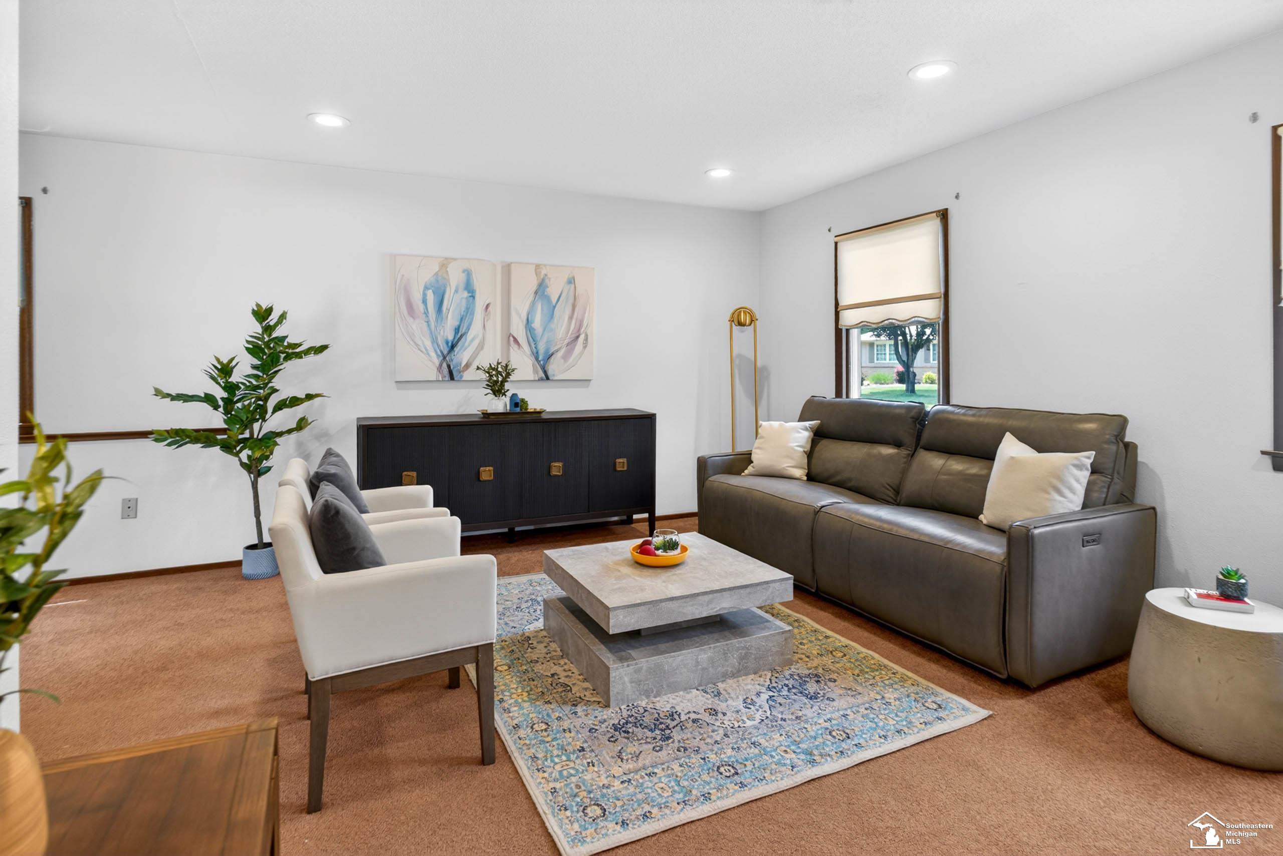 7576 Chapelview Court