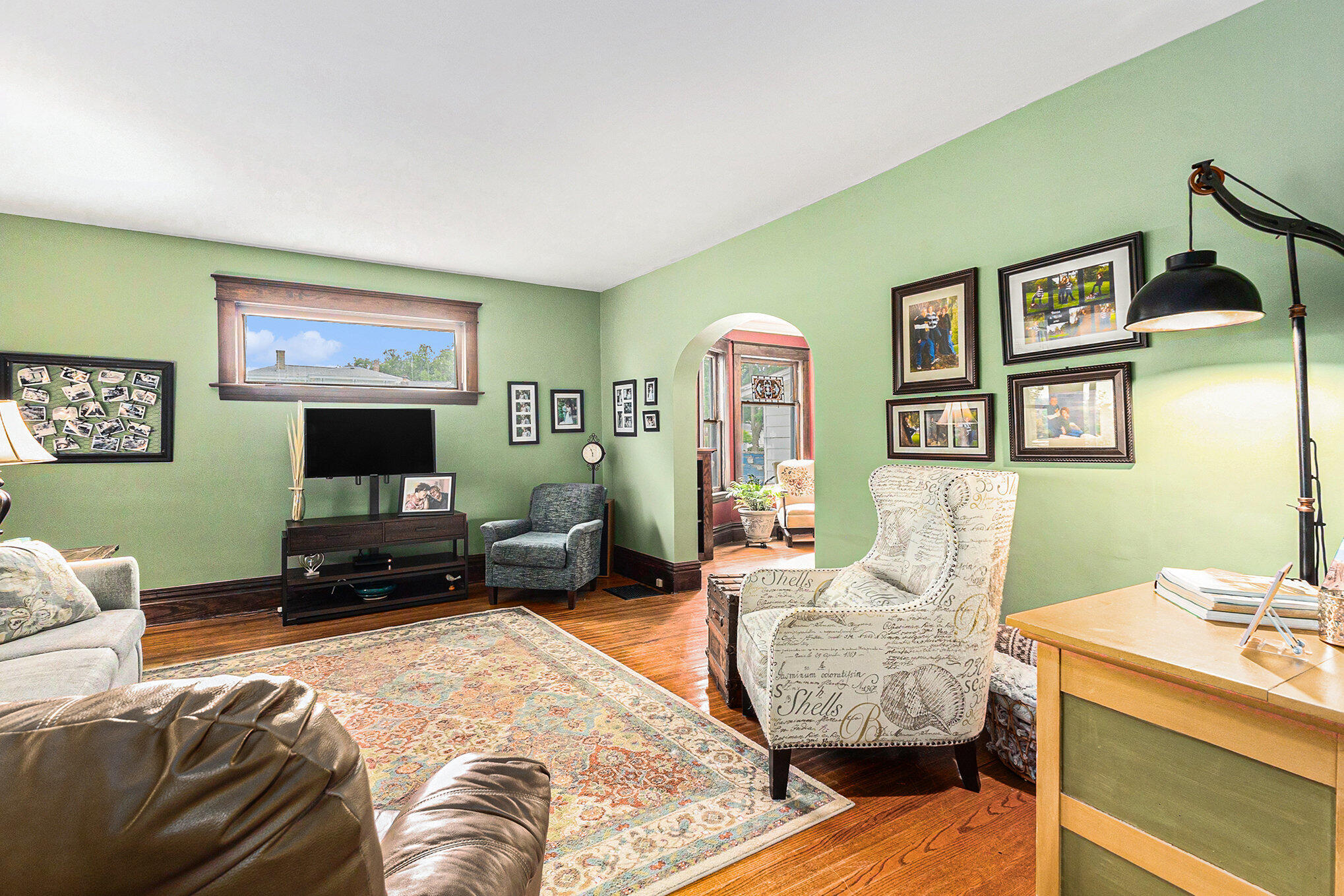 2349 Lakeshore Drive