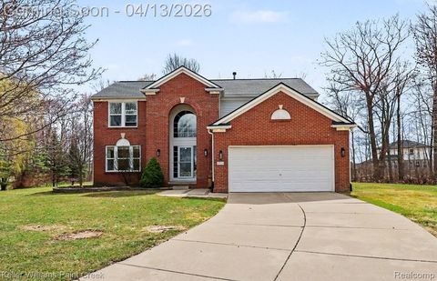 Photo of 18124 Bayside Drive, Macomb Township, MI 48042 (MLS # 20261022110)