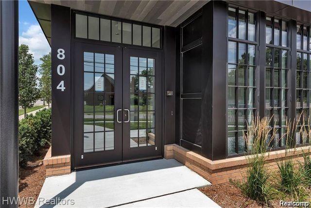 804 N MAIN Street 2A