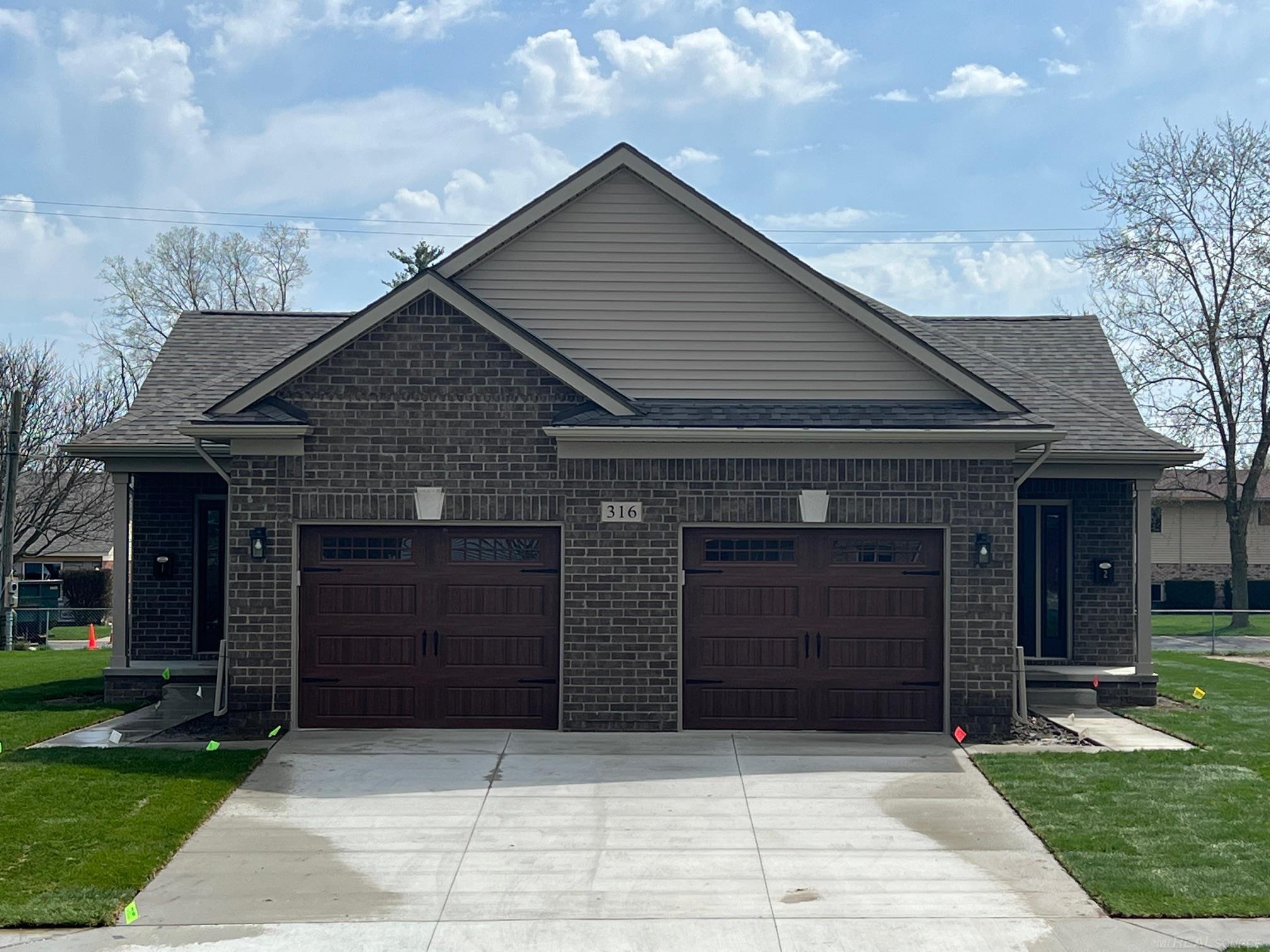 308 E Washington Street