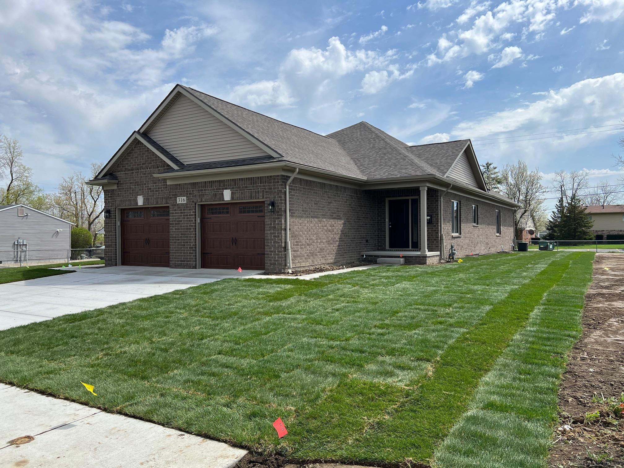 308 E Washington Street