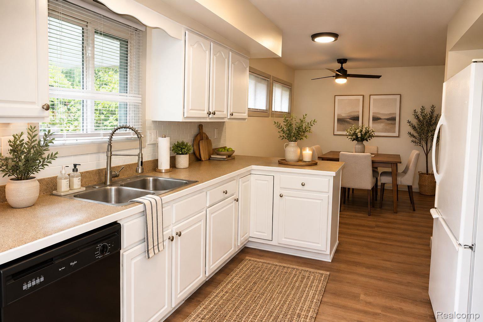1223 W Miller Road