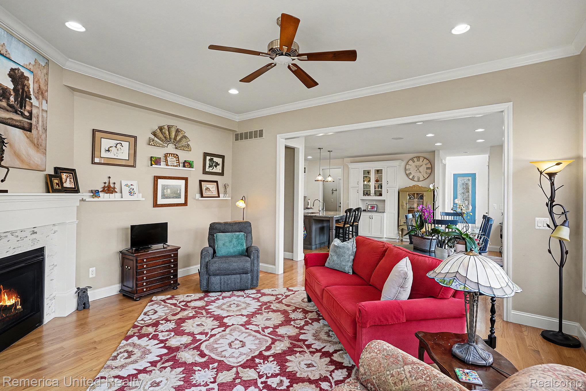 301 River Wood Trail