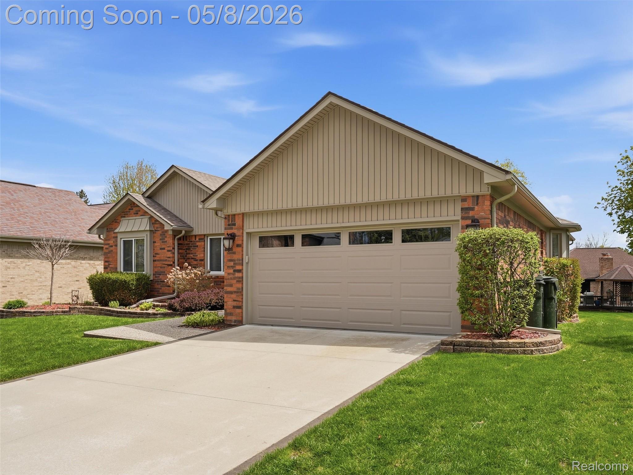 1669 Treeside Drive