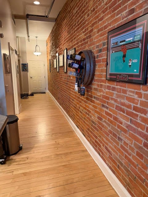 222 N Kalamazoo Mall 390
