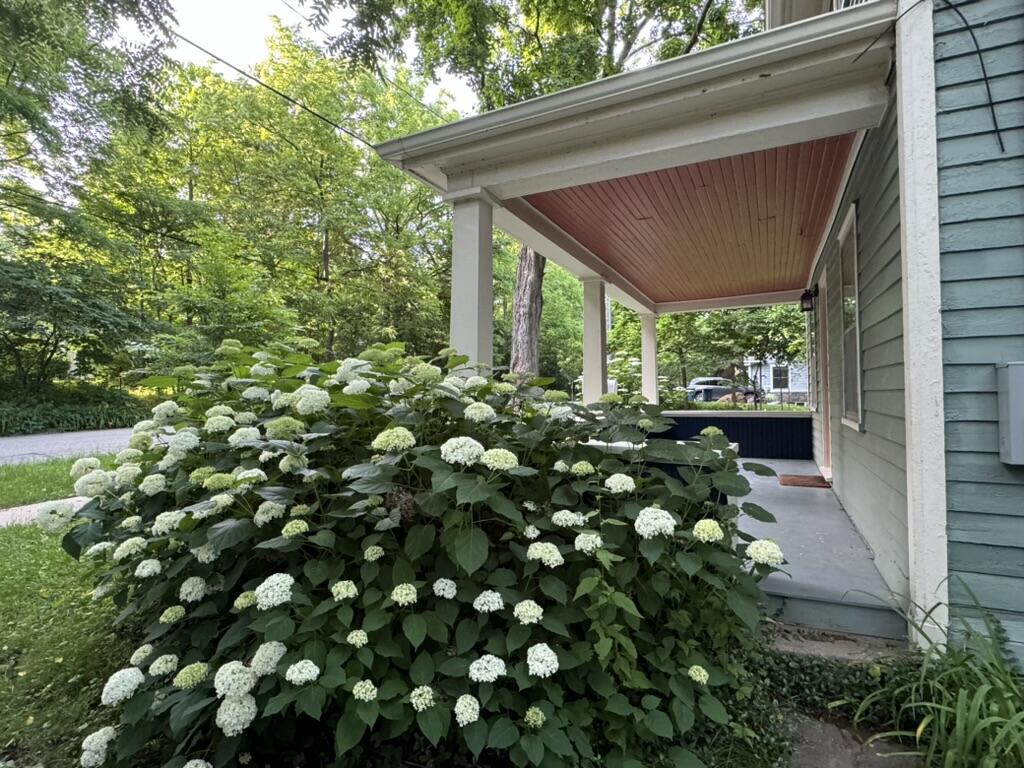 1308 Traver Road