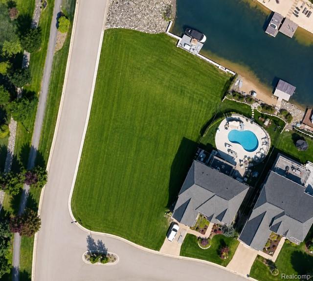 10401 Sandpiper Court
