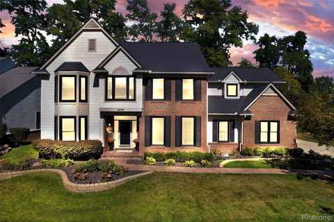 2008 Applebrook Drive Commerce Charter Township MI 48382