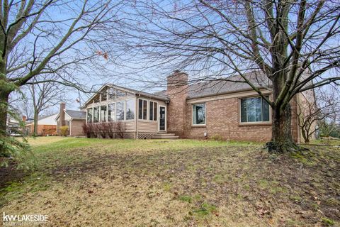 listing image 44
