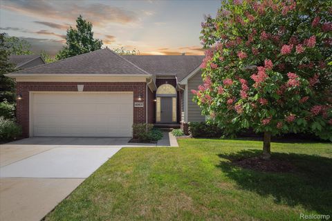 Featured picture for the property 20251004005