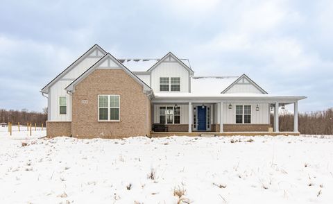 1810 N COATS Road Oxford Charter Township Oakland MI 48371