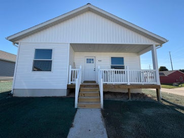 750 Ashland Drive Garfield Charter Township MI 49696