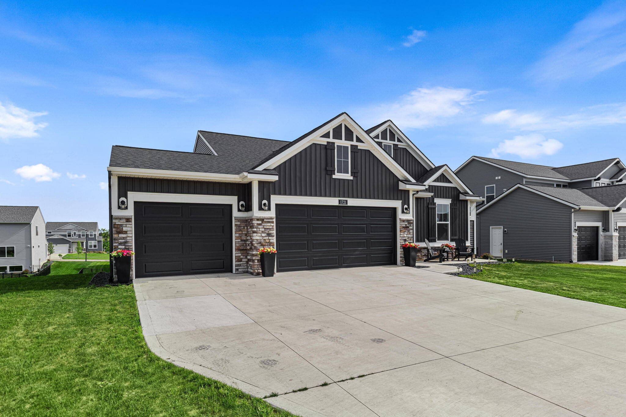 1721 Julienne Court SW