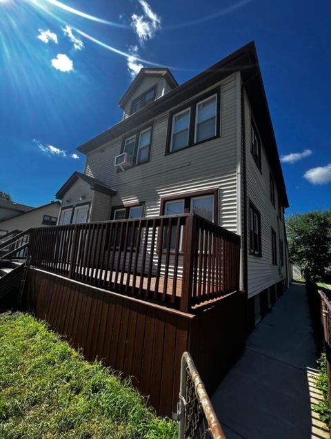 136 Batavia Street River Rouge City MI 48218