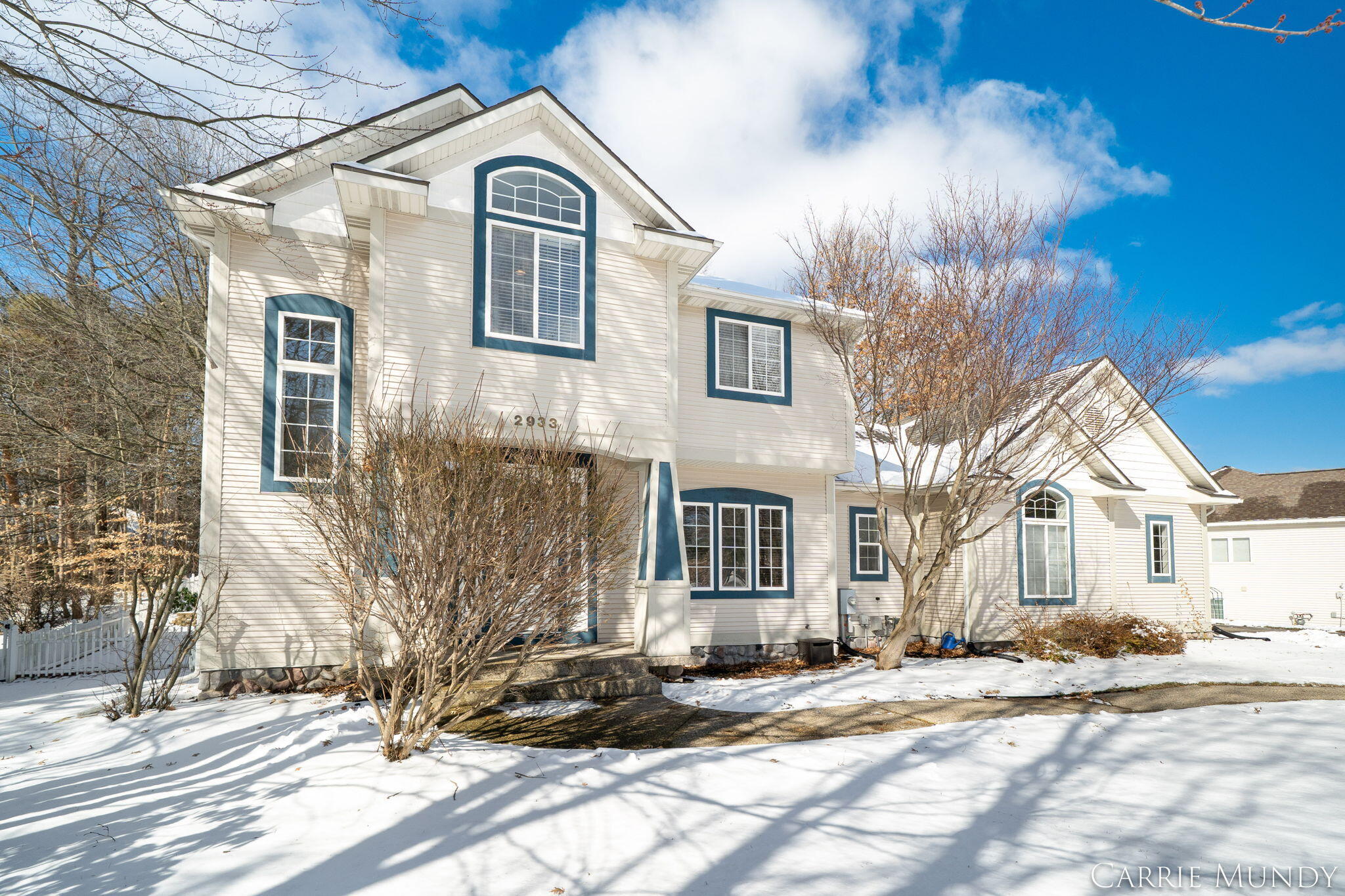 2933 Pine Edge Court