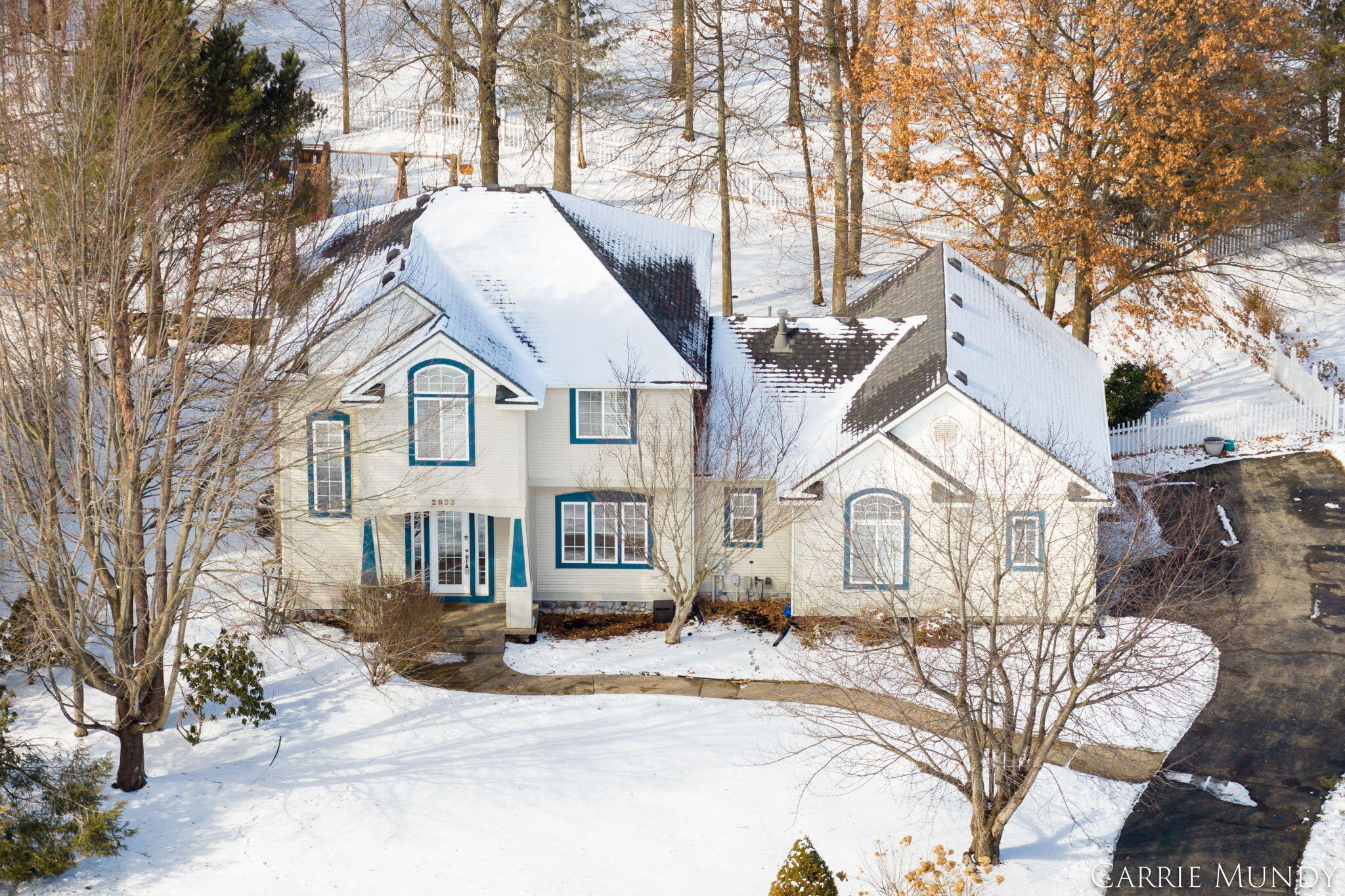 2933 Pine Edge Court