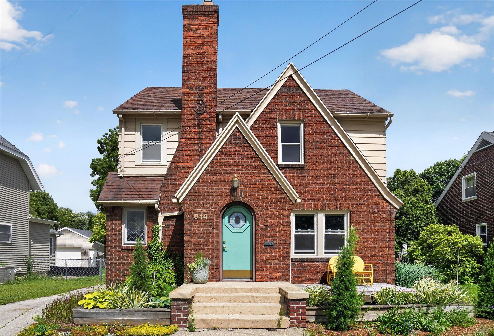 814 N Fairview Avenue