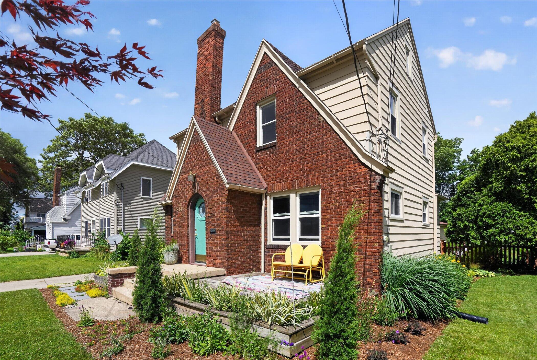 814 N Fairview Avenue