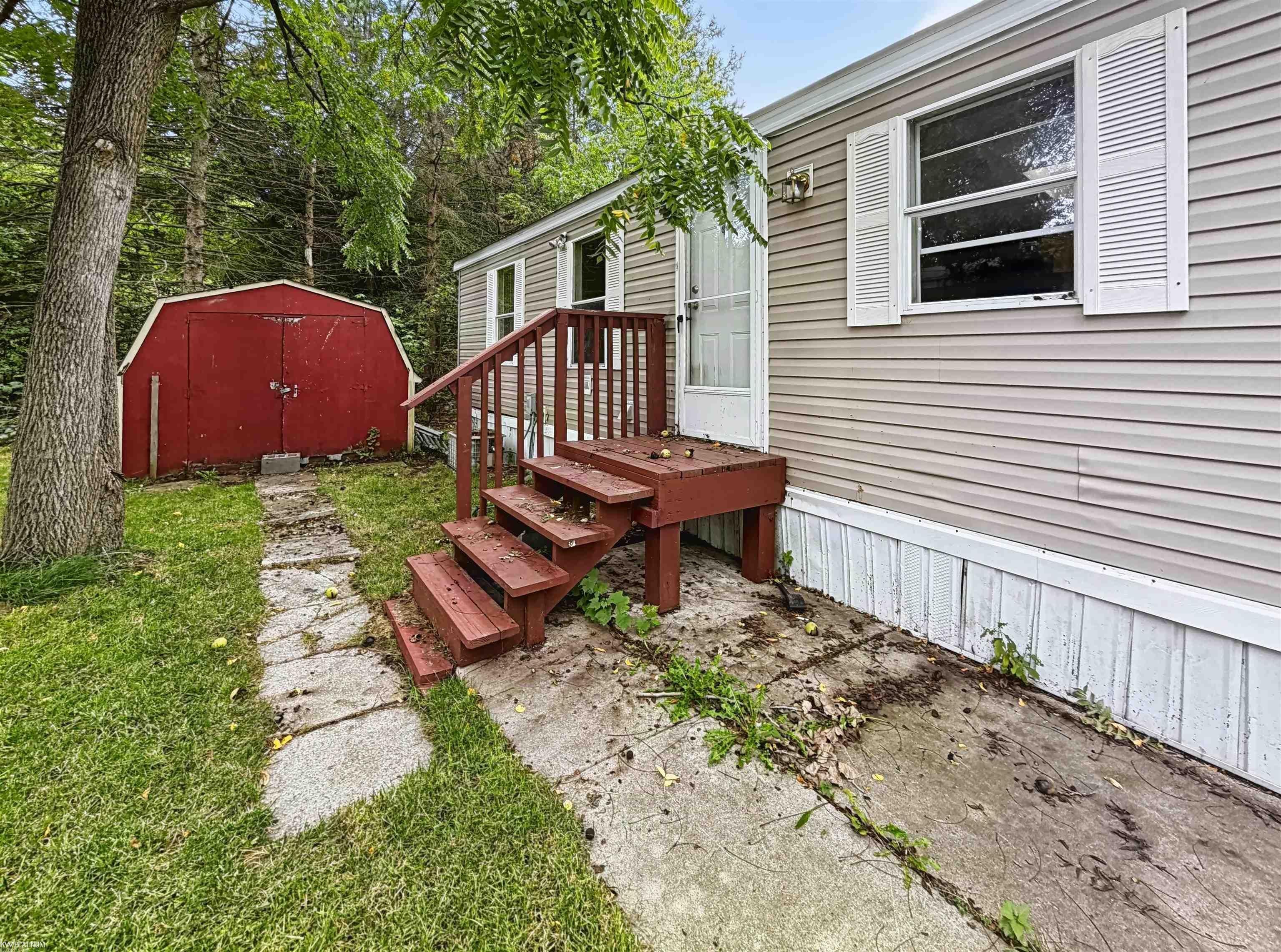 225 Warwick Way