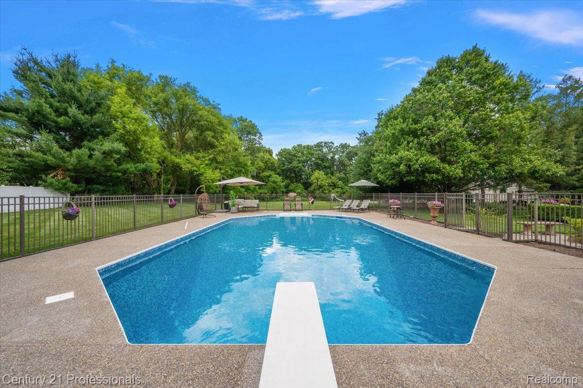 4683 Fox Chase Drive