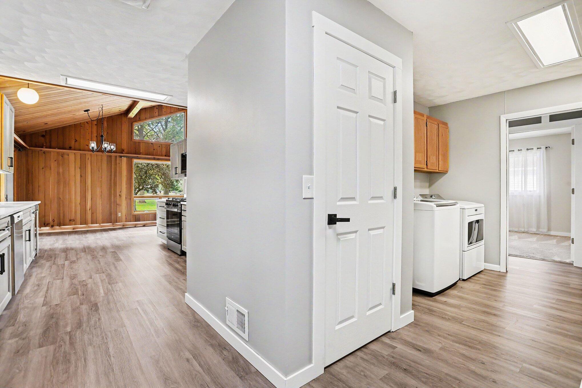6234 N Arrowhead Drive