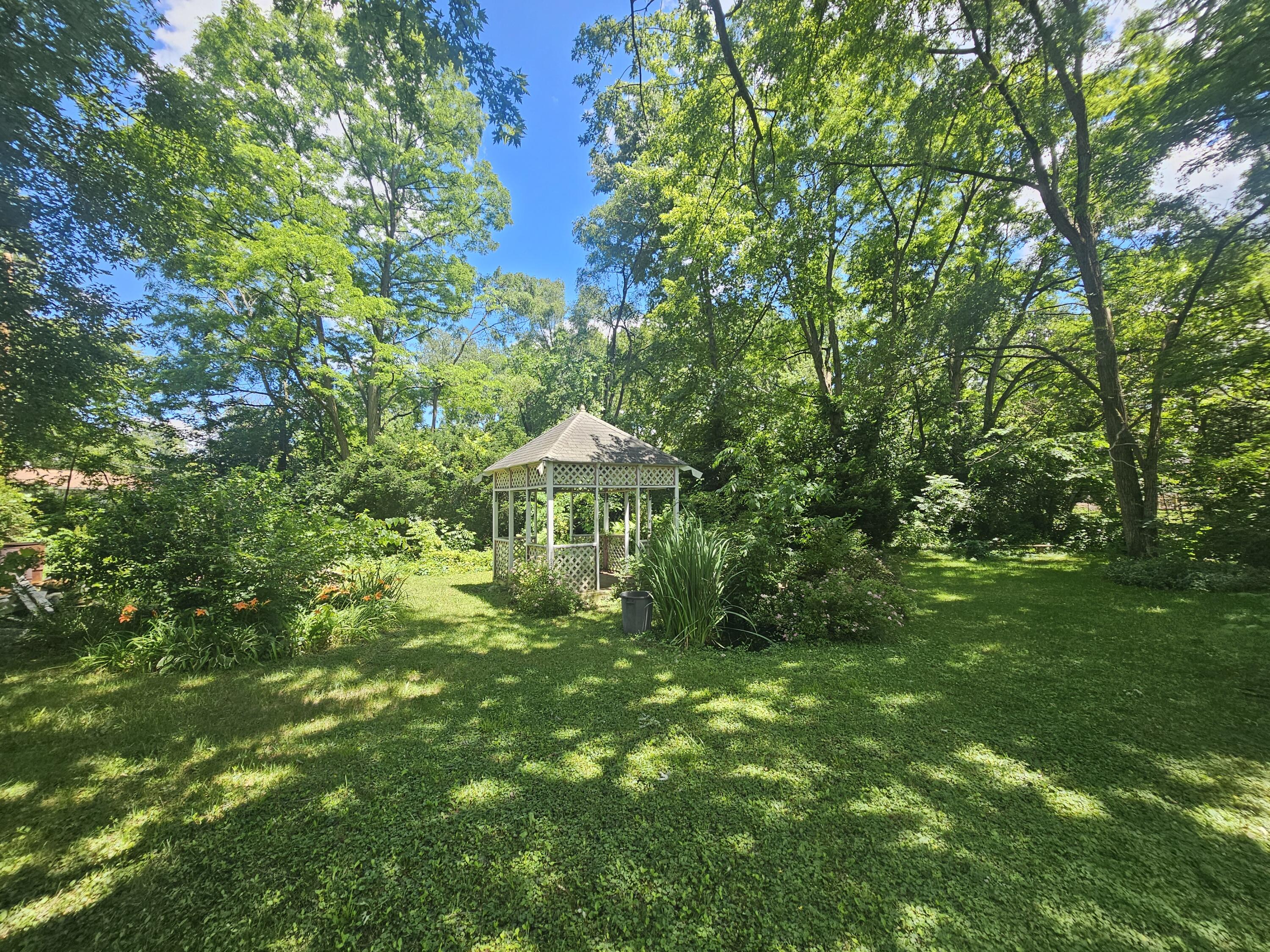 2439 S 13th Street