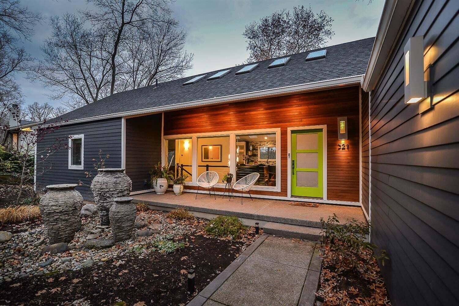 321 Riverview Drive