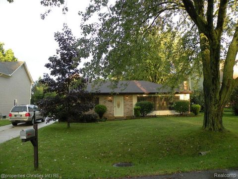 3767 ALIDA Avenue Rochester Hills City MI 48309