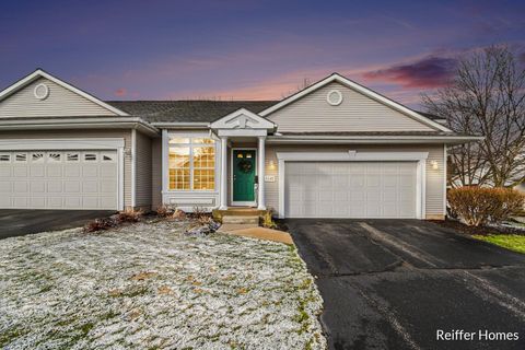 1143 Kensington Street NW 12 Walker City MI 49534