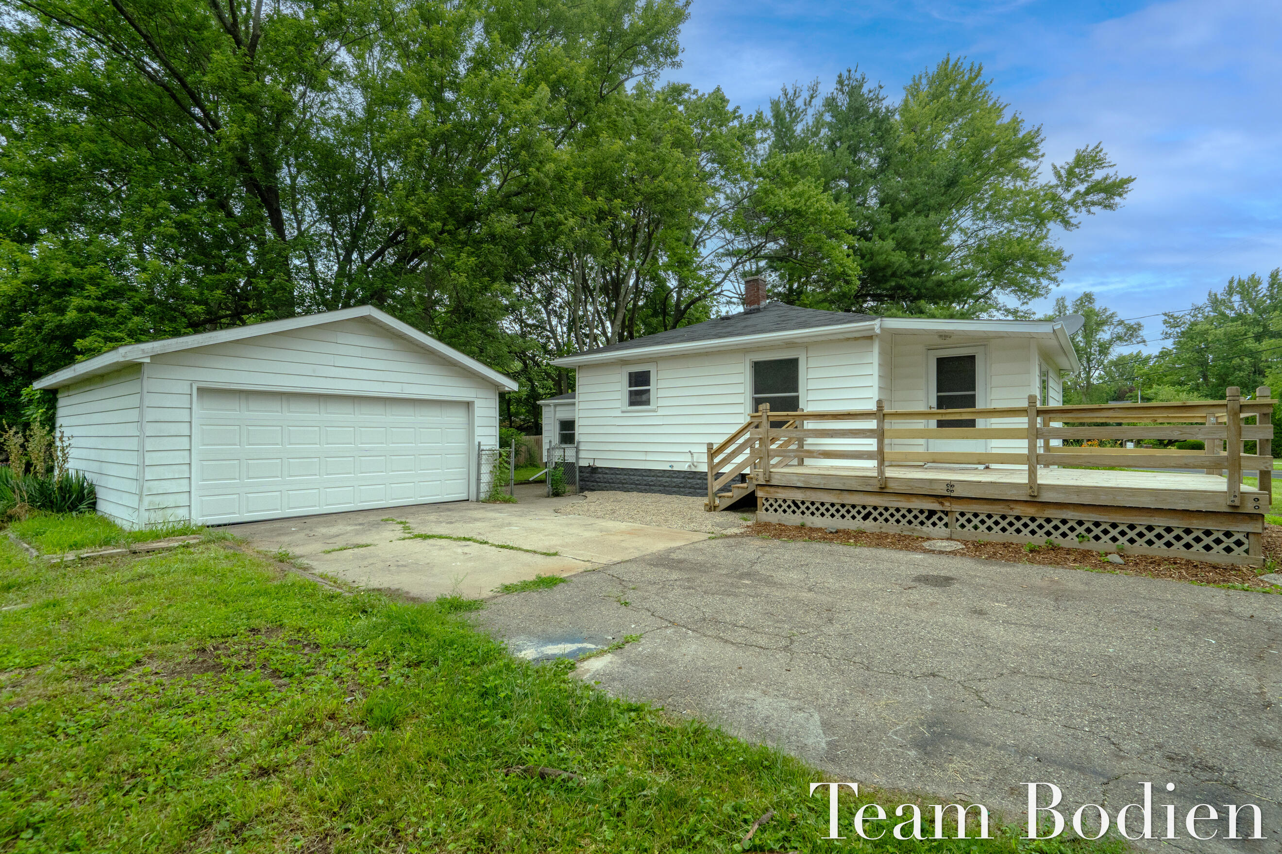 4115 Nazareth Road