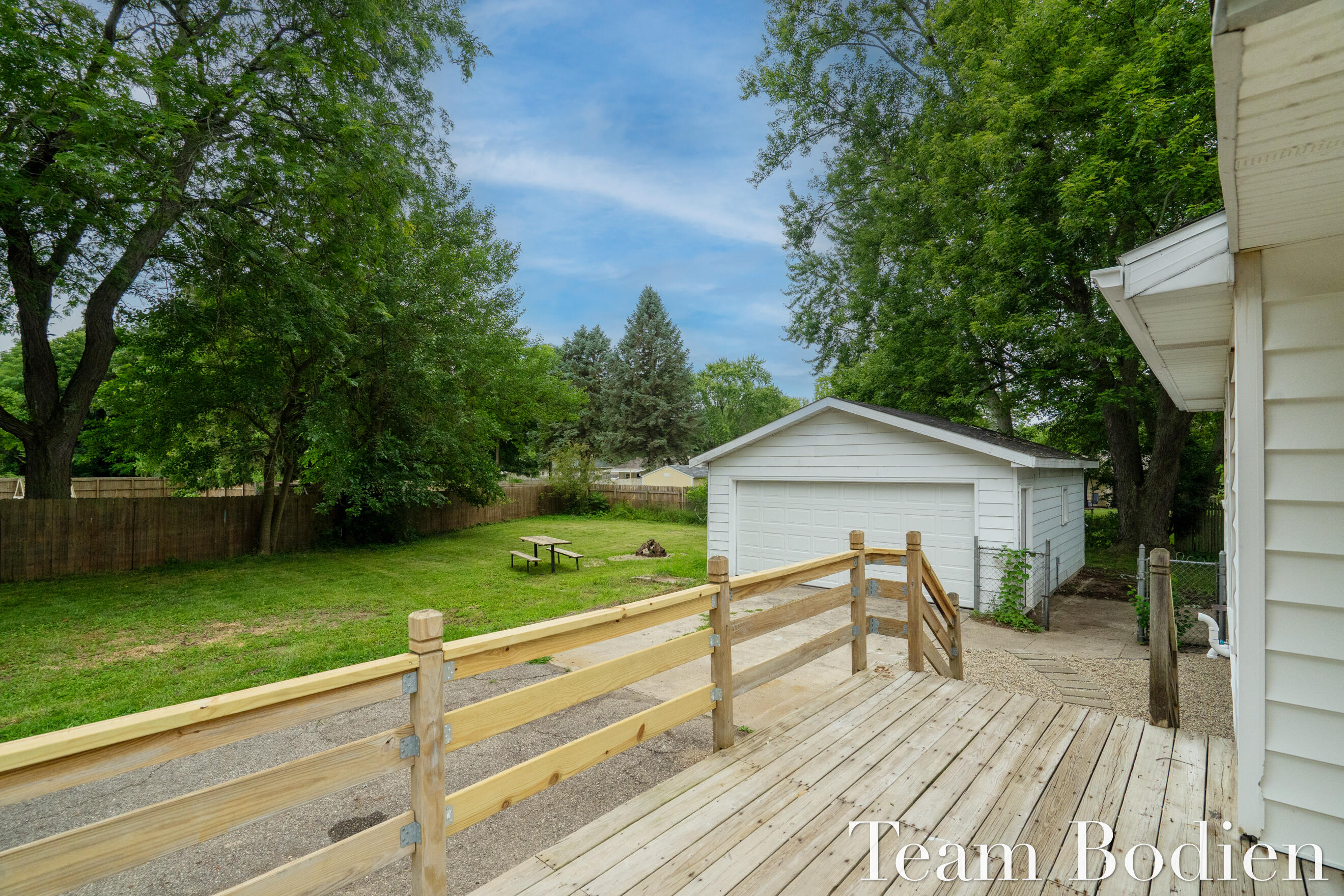 4115 Nazareth Road