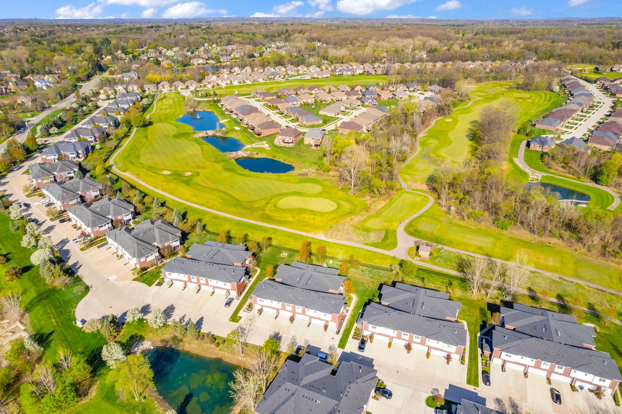 6985 BOULDER POINTE Drive