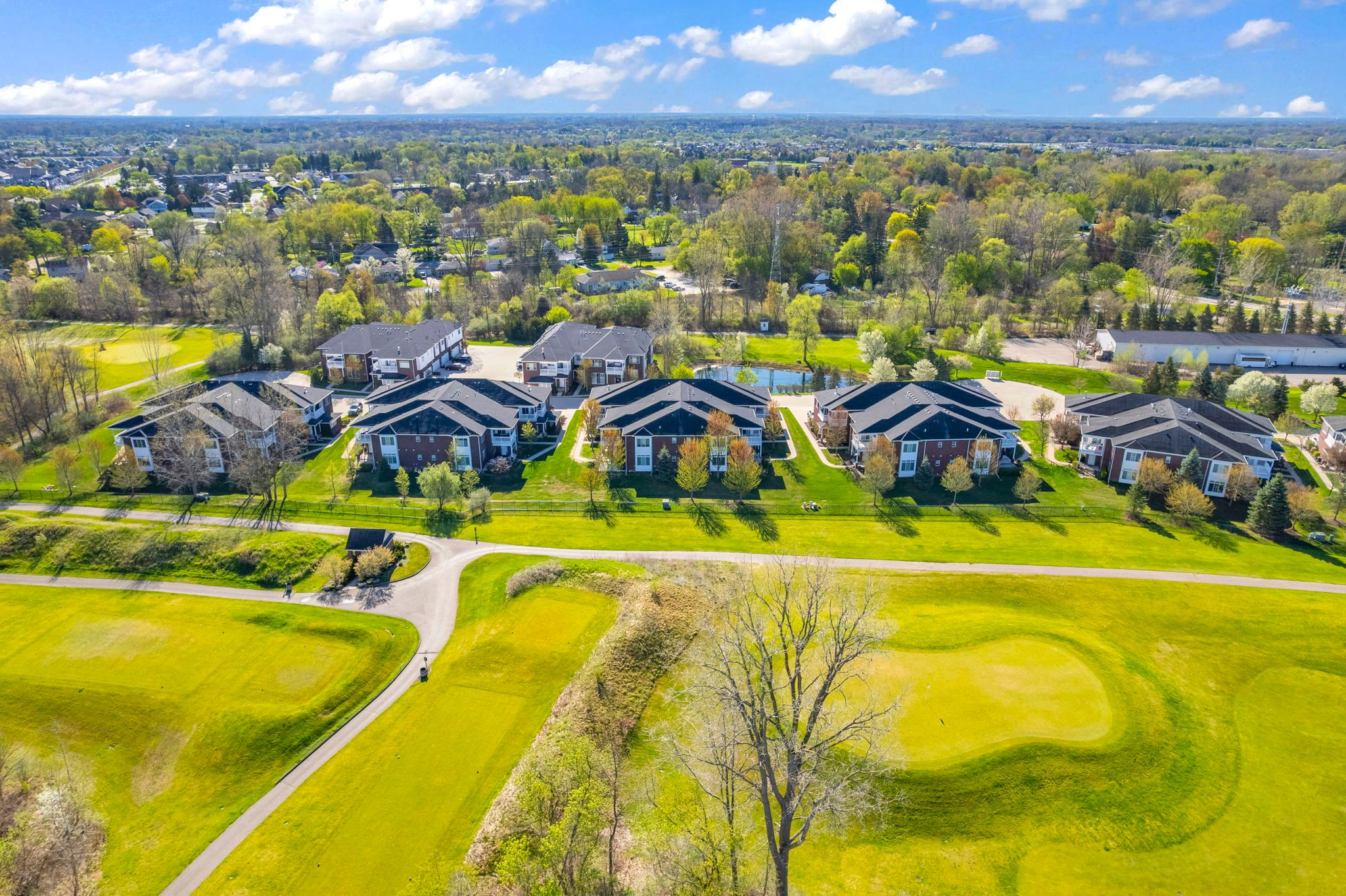 6985 BOULDER POINTE Drive