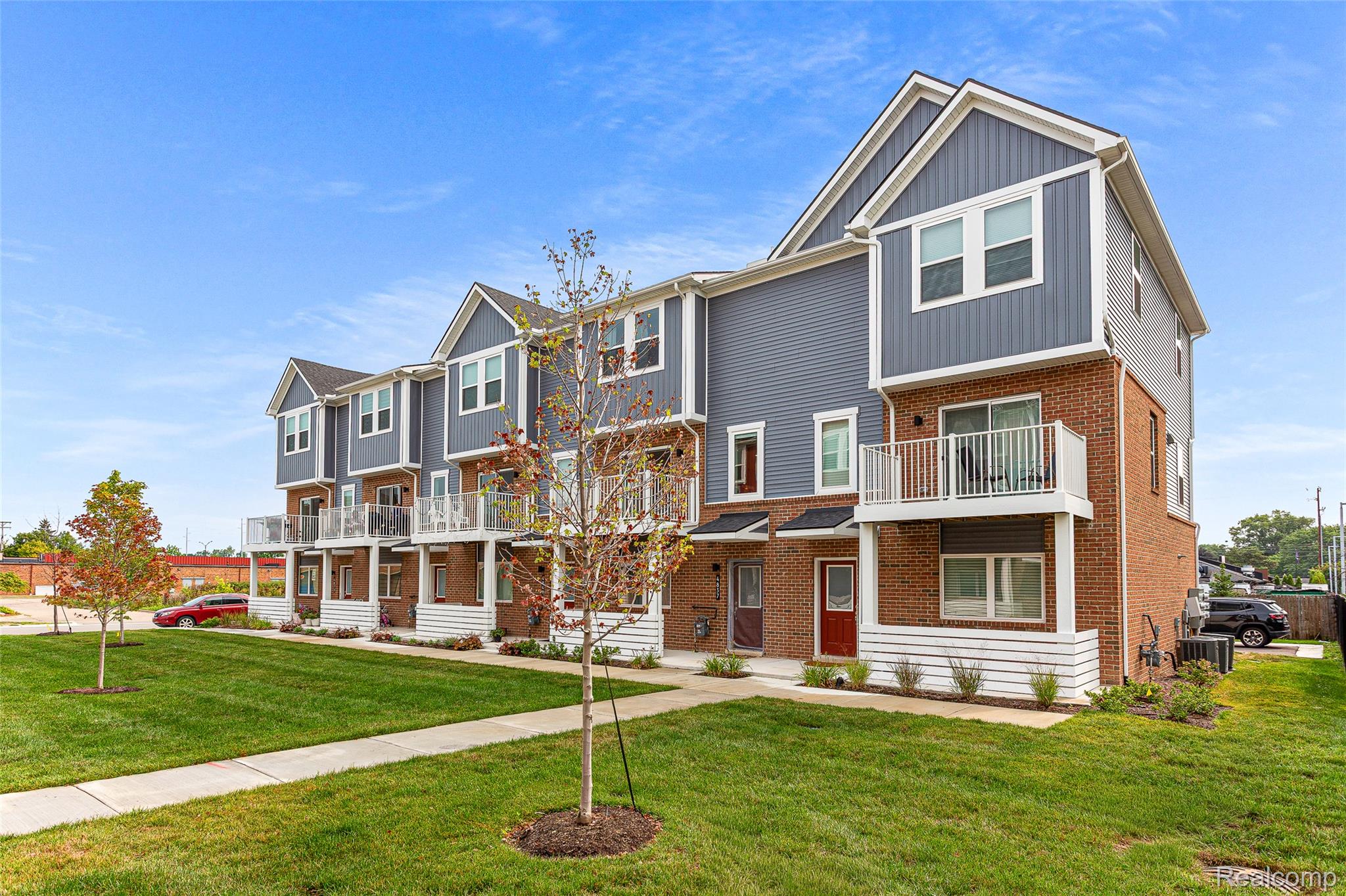 4837 Lismore Lane
