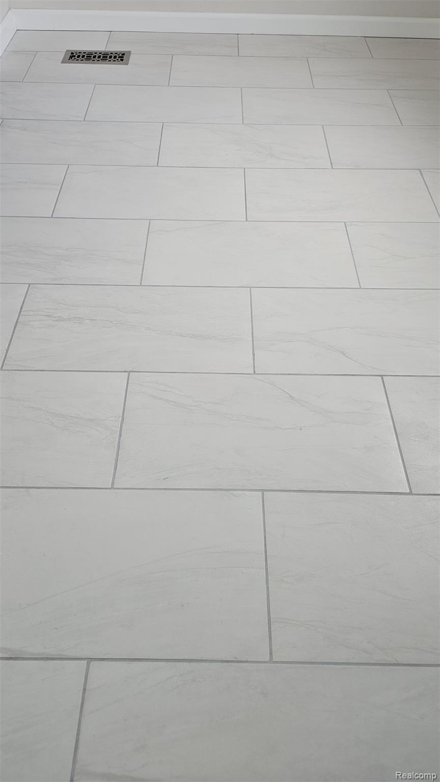 590 E Madison Avenue