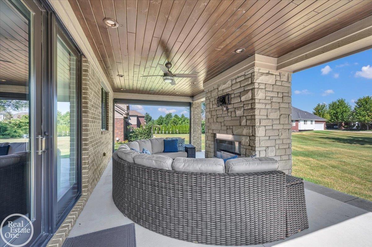 3941 Corkwood Drive