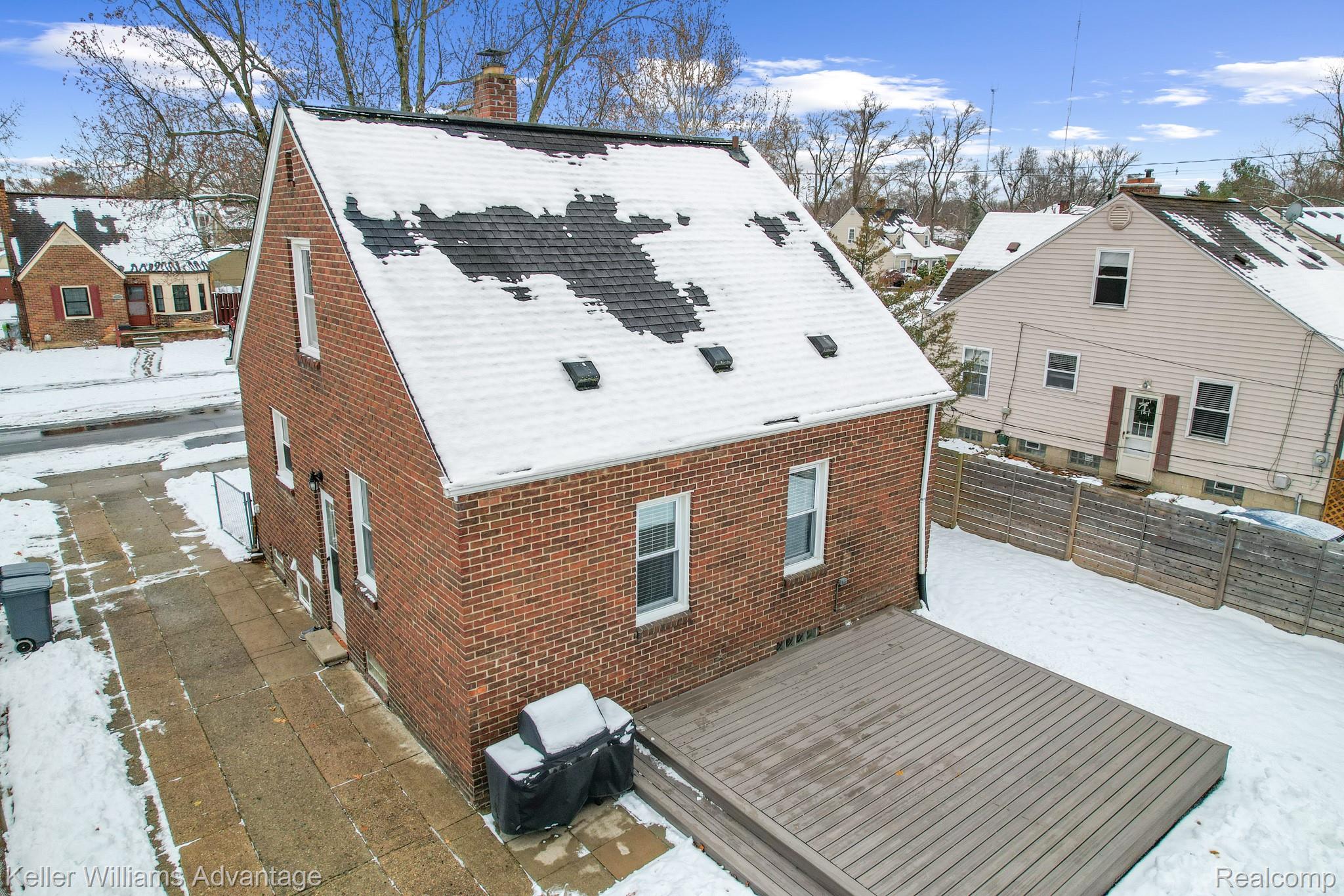 1416 W Saratoga Street