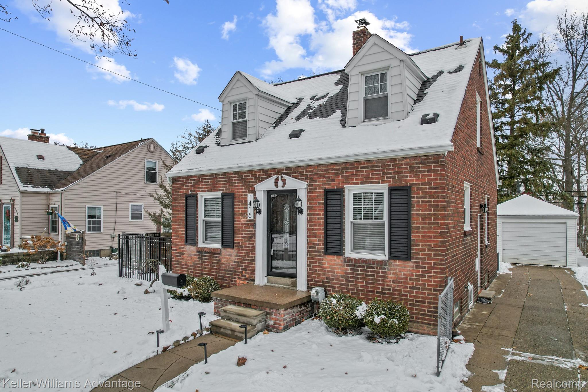 1416 W Saratoga Street