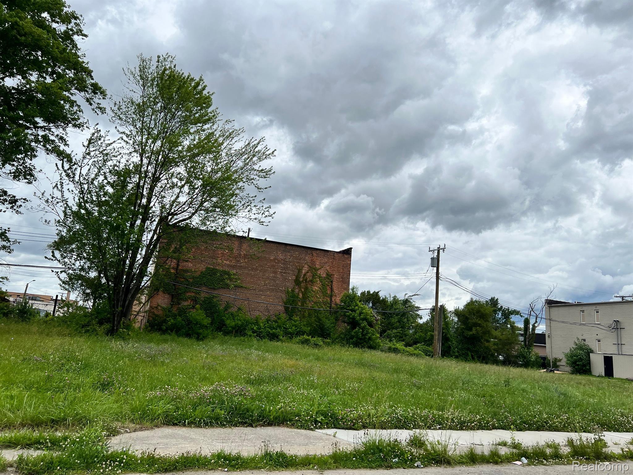 Photo 1 of 5 — 14267 FORDHAM Street, Detroit City, MI 48205