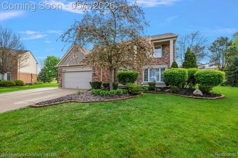 46481 E Oak Manor Court Canton Charter Township MI 48187
