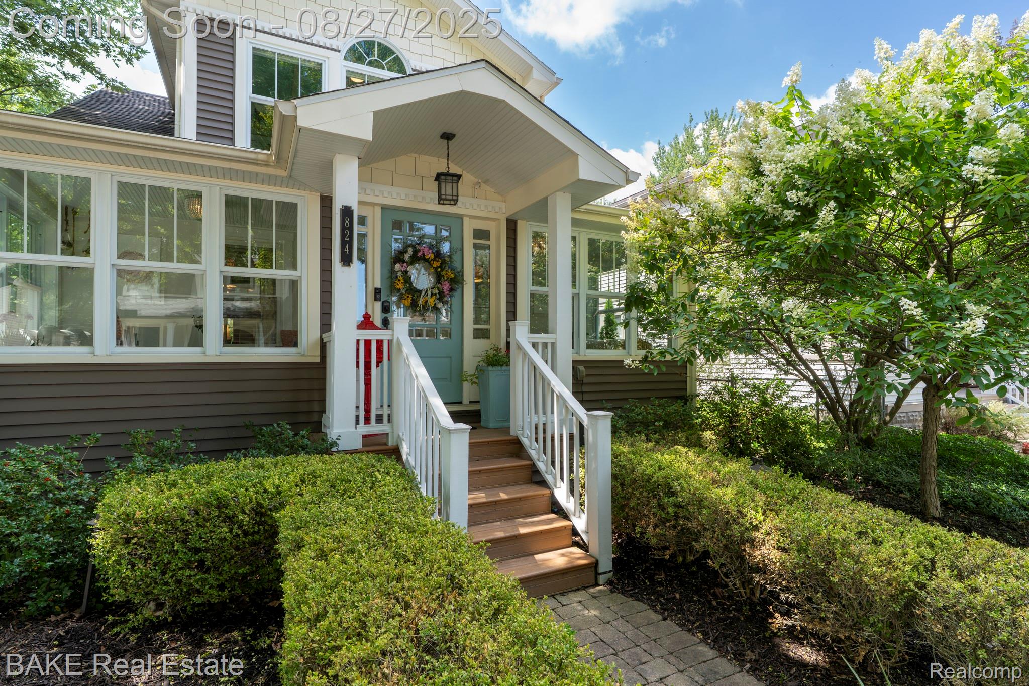 824 Forest Avenue