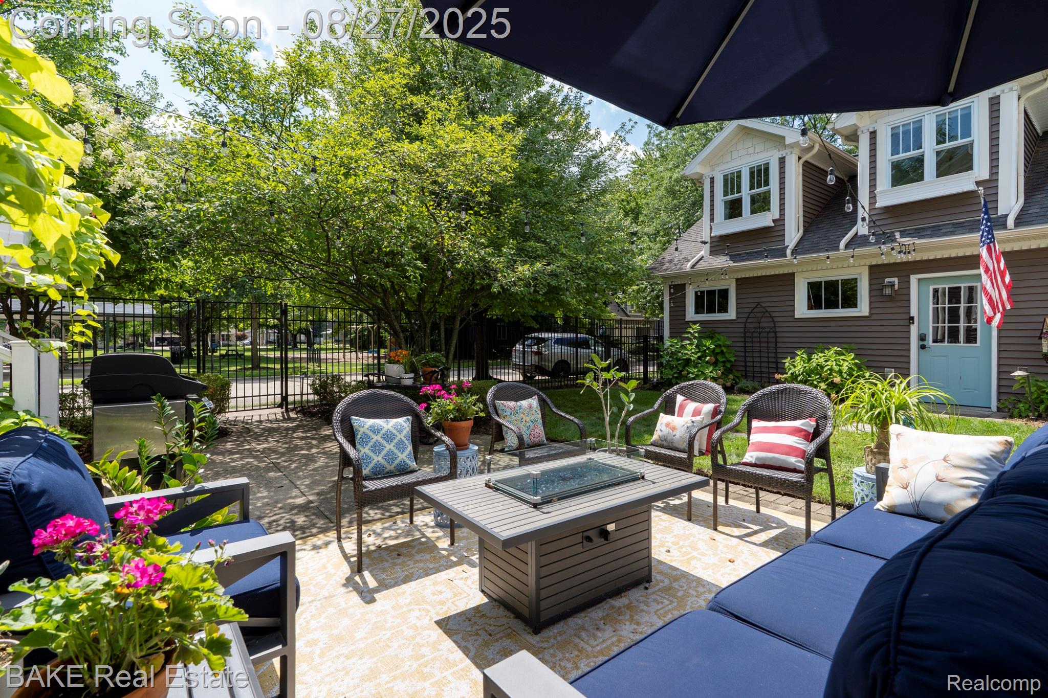 824 Forest Avenue