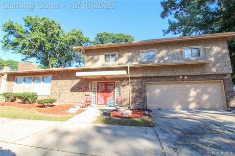 17160 Westland Avenue Southfield City MI 48075
