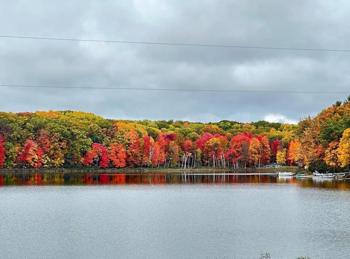 3957 Cleveland Drive W