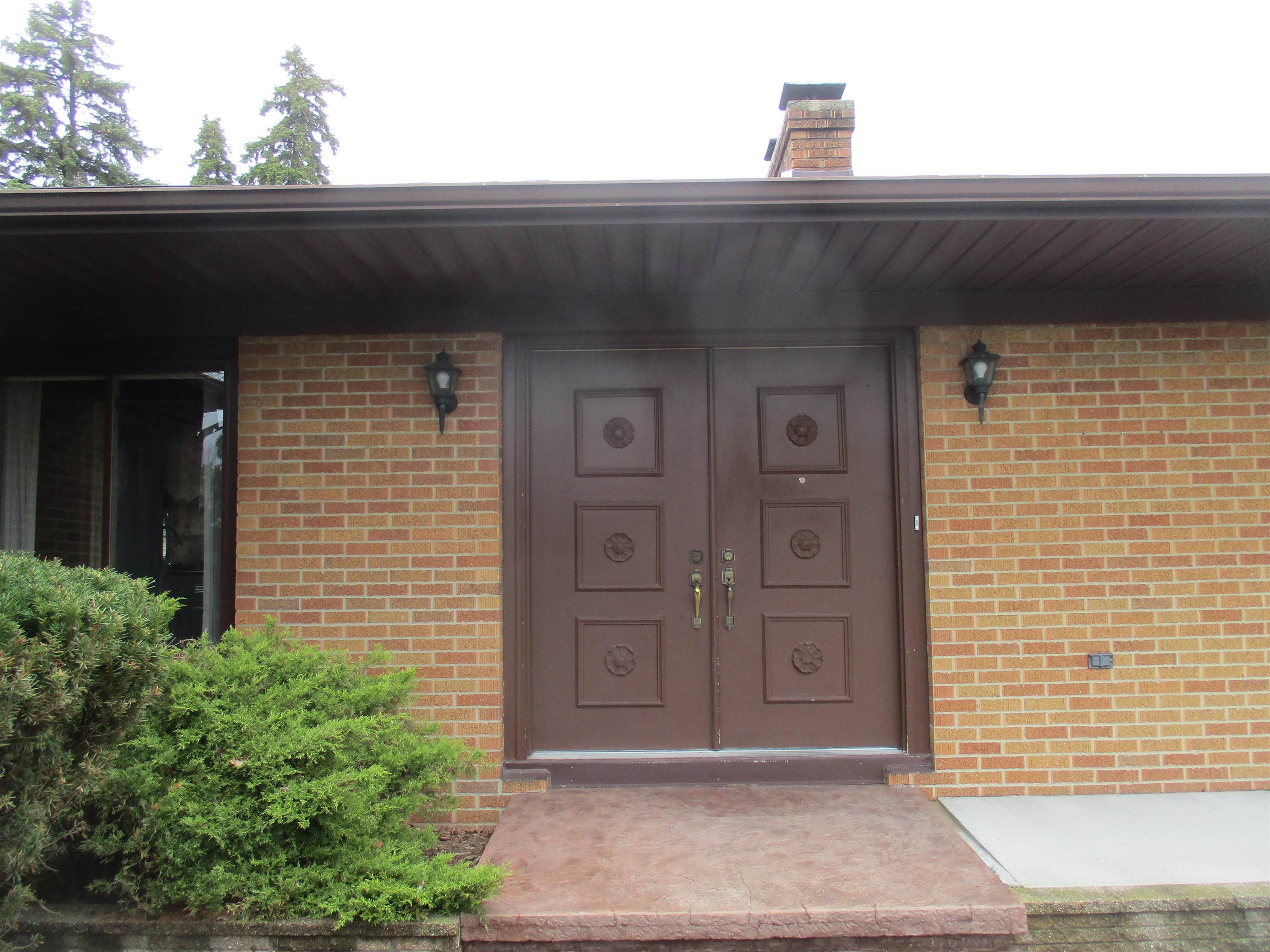 1154 Woodmere Street