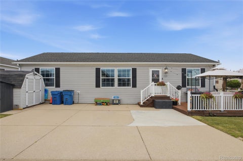 Photo of 16206 Lancaster Way, Holly Township, MI 48442 (MLS # 20261056441)